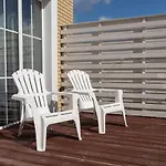 Semesterbostad 1 House Between Two Lakes